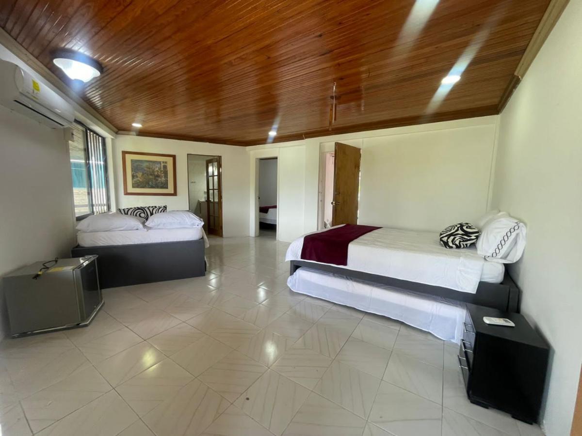 Topper House * San Andrés