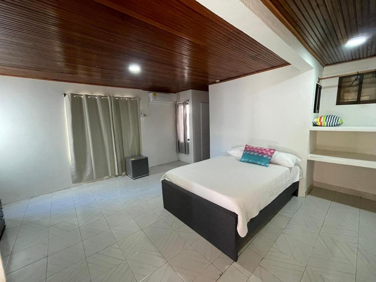 Topper House